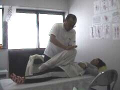 �V���`�[�����P�A���̗����搶