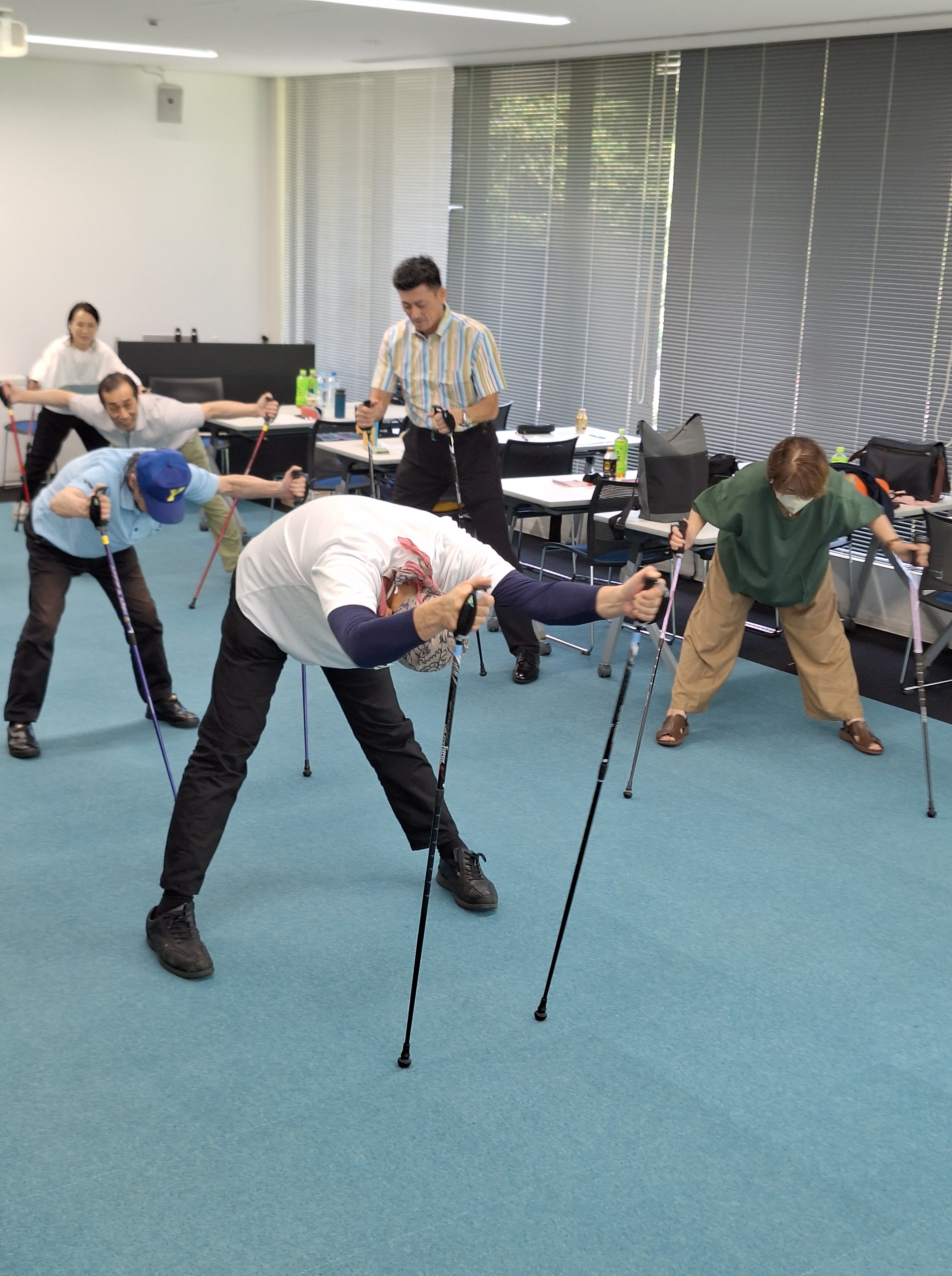 肩甲骨柔軟体操