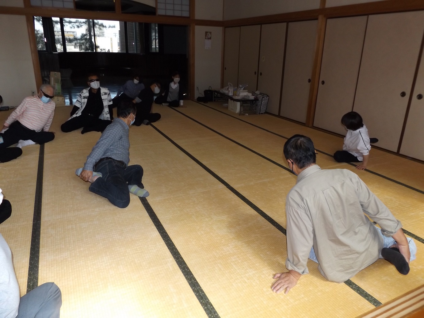 内転筋のストレッチ