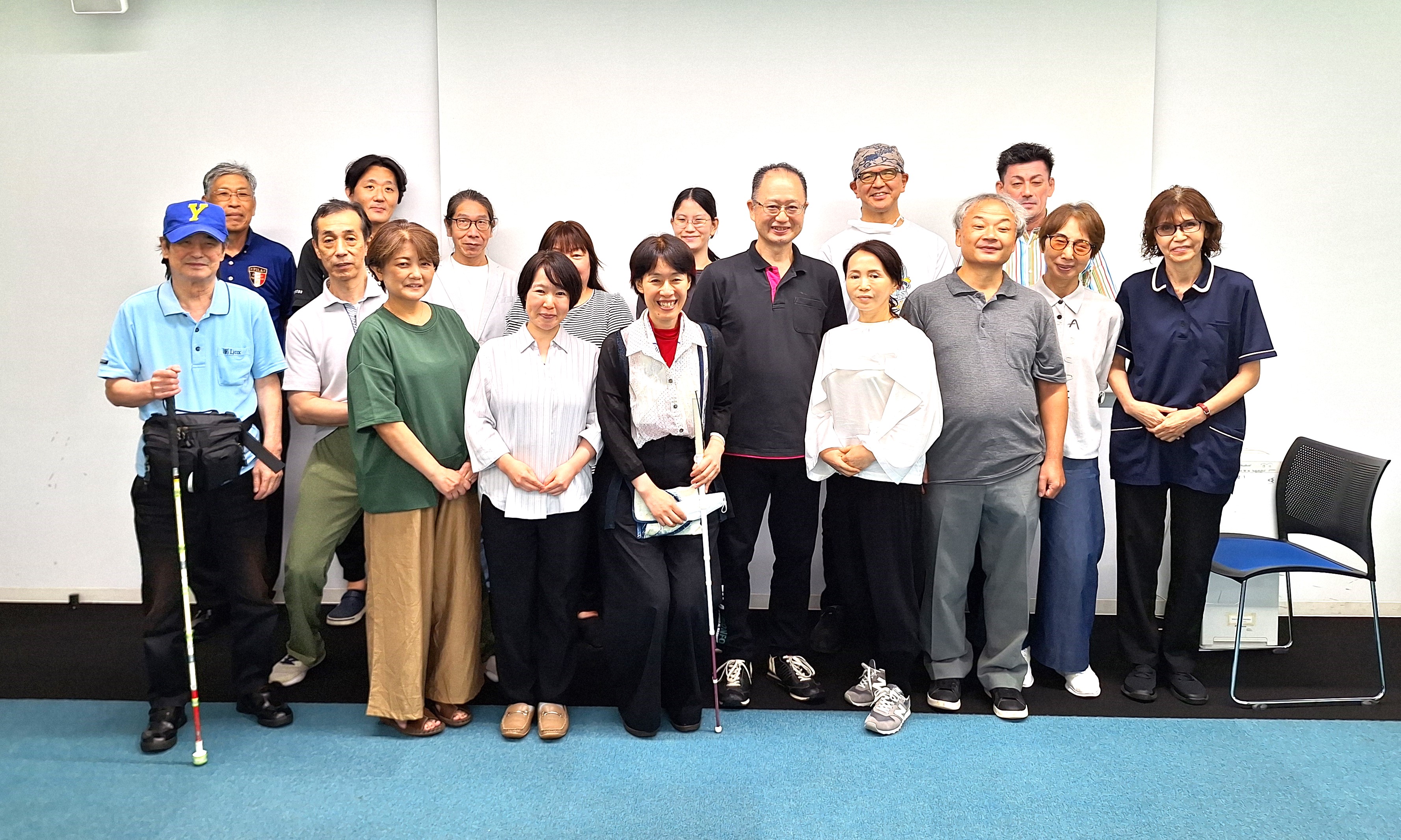 荒木先生と研修参加者