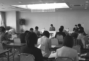 総会の写真